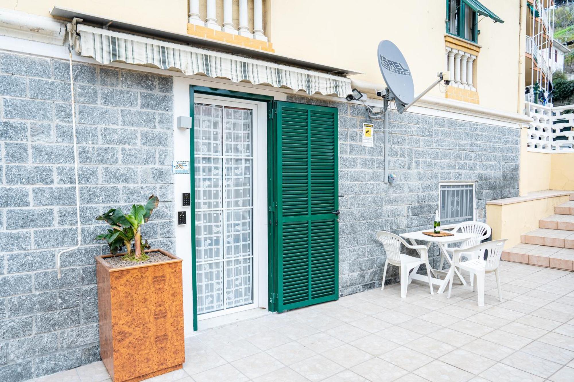Casa Stefi Sunremo - Parcheggio Privato, 500 Mt Dalla Spiaggia Sanremo Exterior foto